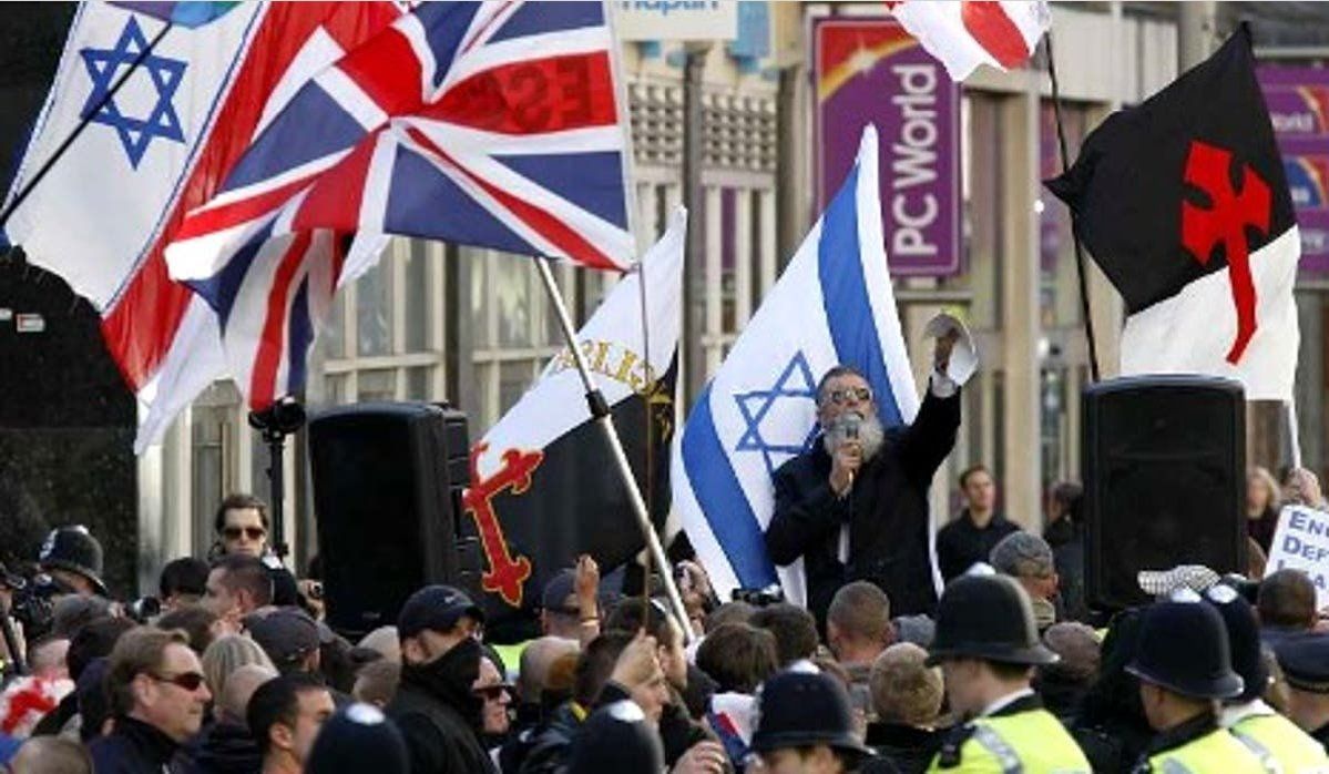 oh my god twitter doesn’t include alt text from images in their API